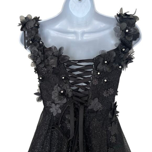 Dancing Queen Women’s Fit & Flare Appliqué Shimmer Prom Dress Black Size XS - Picture 7 of 12